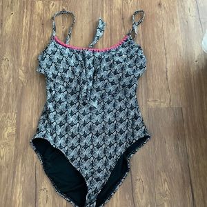 Bathing suit xl